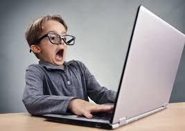 هل ممكن تندم على الذكاء؟ لما اللابتوب قرر ياخد قرارات عنك